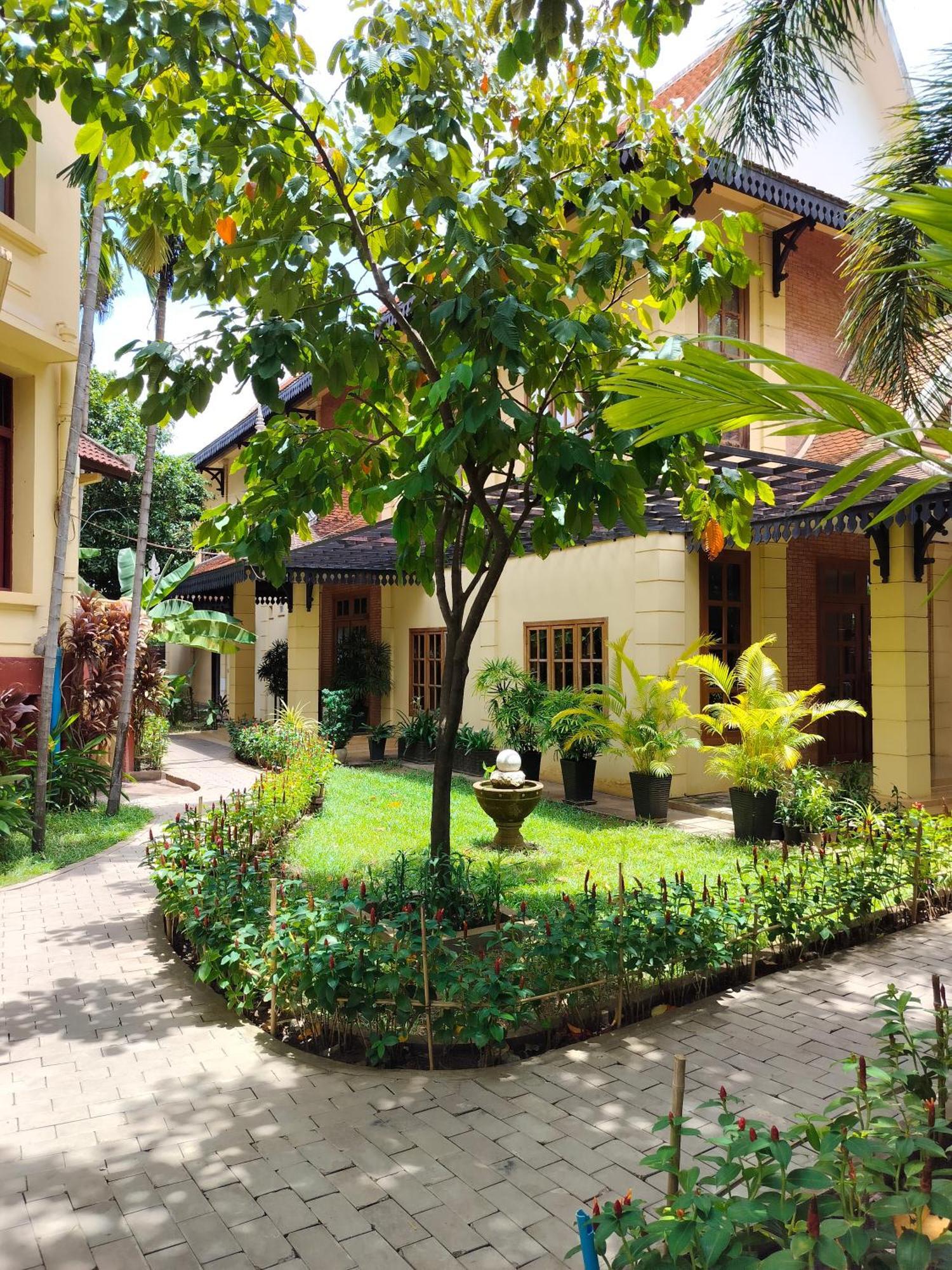 ลา ริวิเย ดังกอร์ Hotel เสียมราฐ ภายนอก รูปภาพ