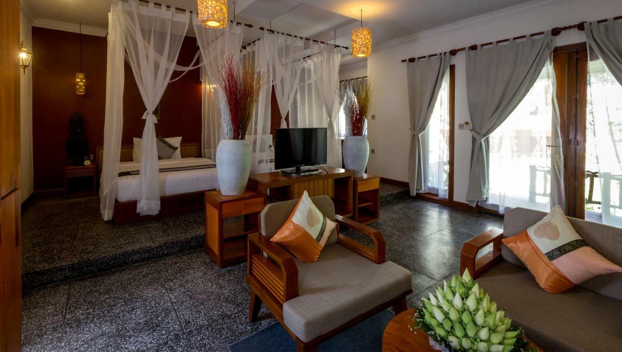 ลา ริวิเย ดังกอร์ Hotel เสียมราฐ ภายนอก รูปภาพ